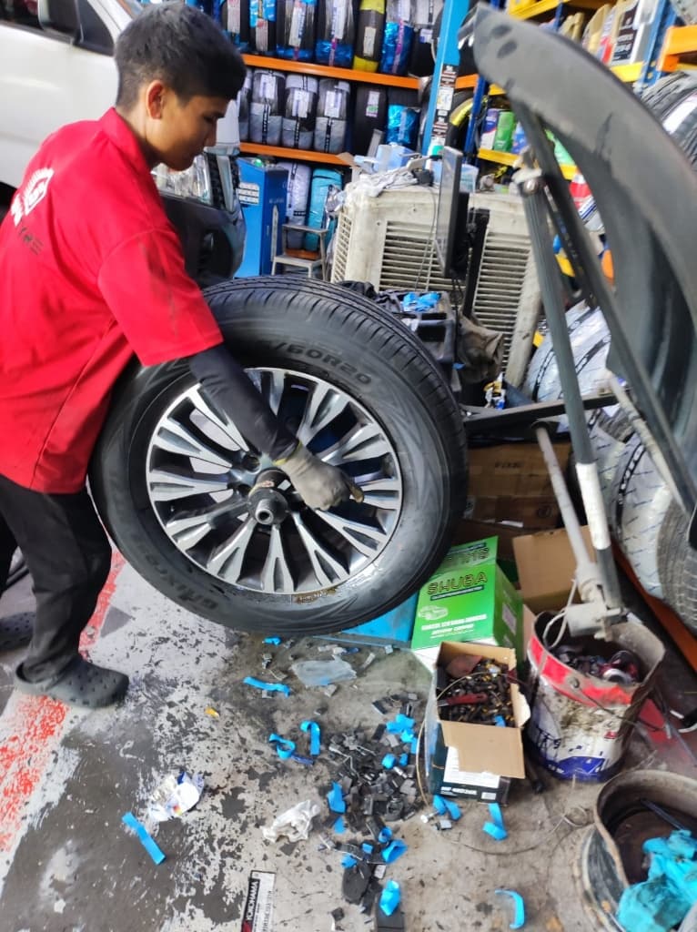 Tyre Repair & Change