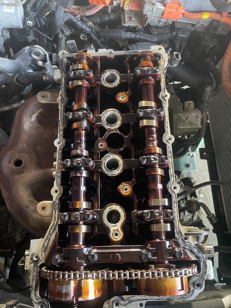 Engine oil & lube servicing
